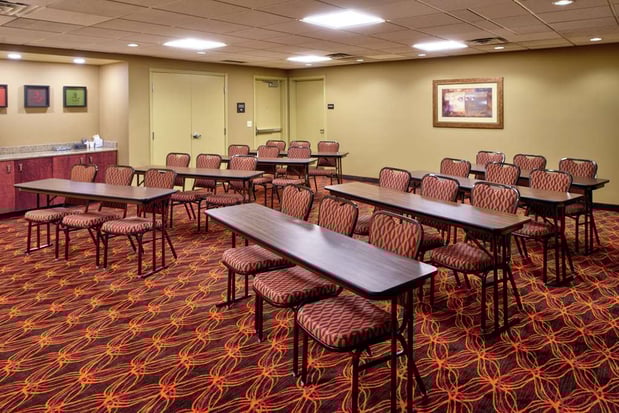 Images Hampton Inn & Suites Rifle
