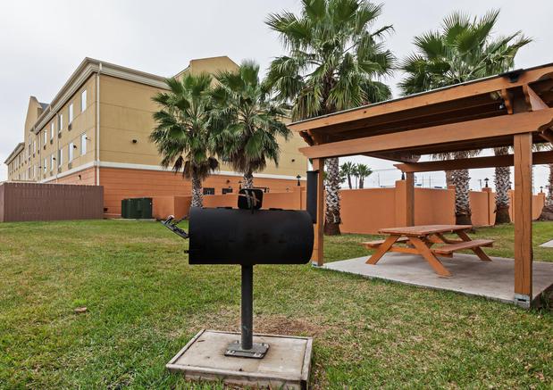 Images Holiday Inn Express & Suites Corpus Christi NW - Calallen by IHG