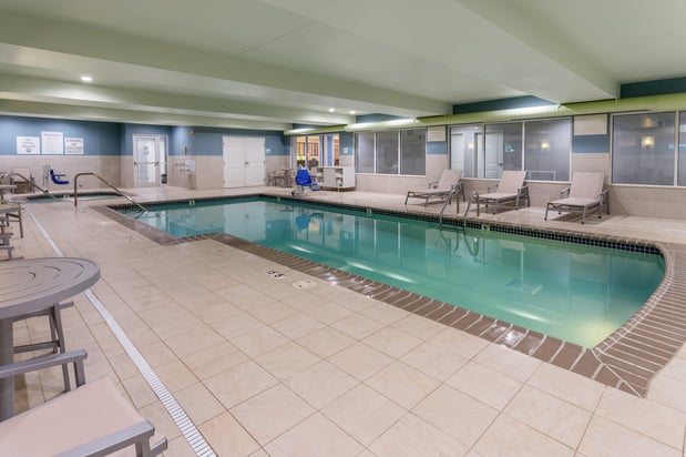 Images Holiday Inn Express & Suites Vandalia by IHG