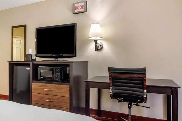Images Best Western Lindale Inn