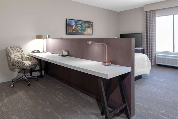 Images Hilton Garden Inn Waco