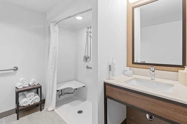 Images Hilton Garden Inn Syracuse