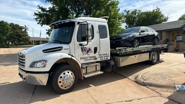 Images Eagle Towing & Recovery