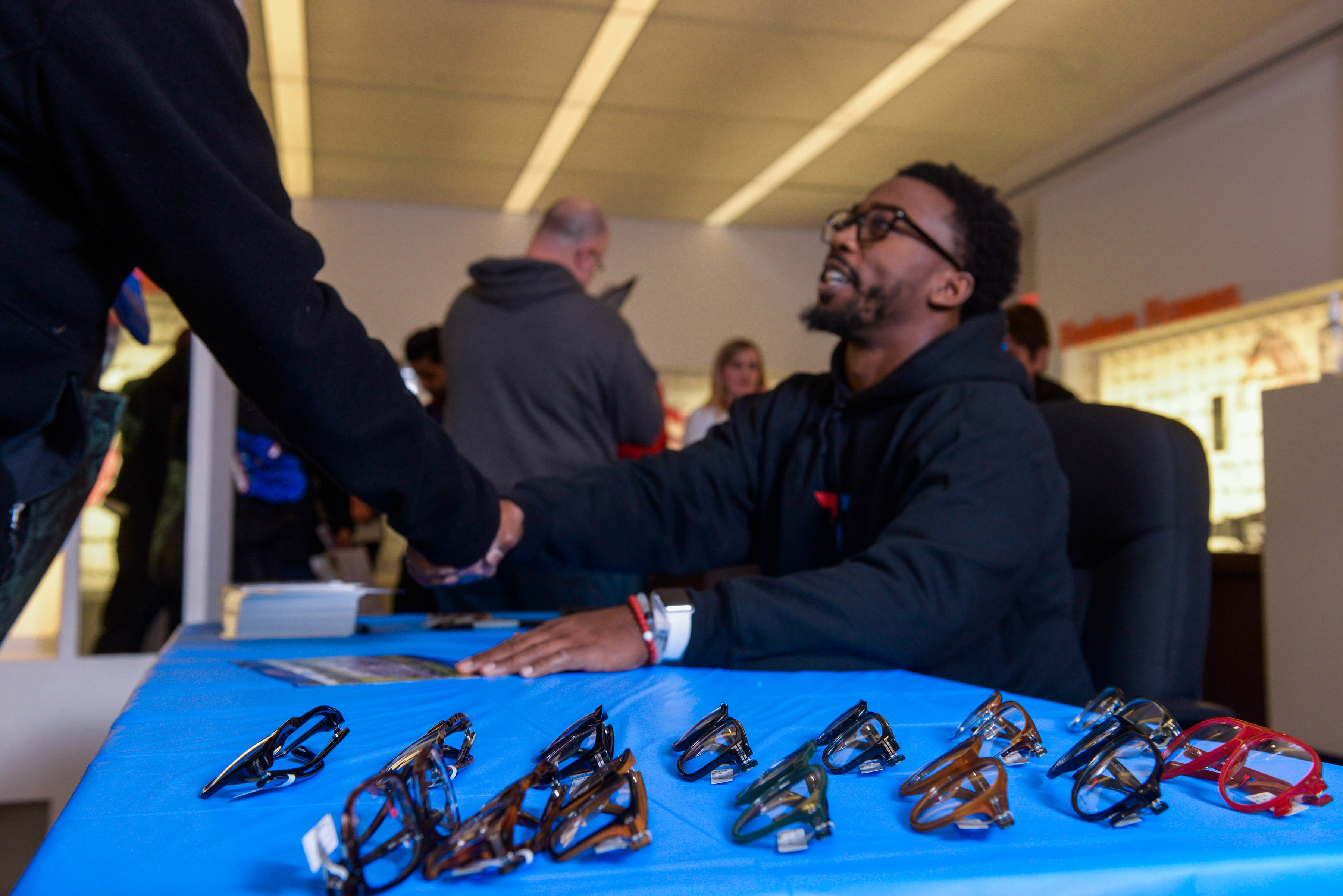 QB Tyrod Taylor visits My Eyelab Tonawanda during his stint with the Buffalo Bills