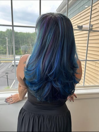 Images Headliners Salon and Spa