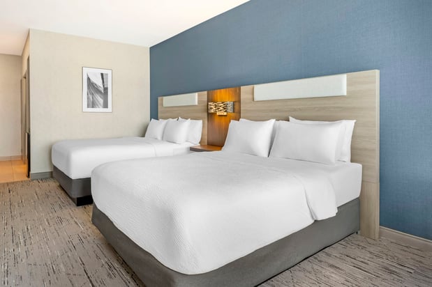 Images Holiday Inn Express & Suites Astoria by IHG