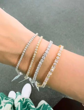 Images Jonathan's Fine Jewelers