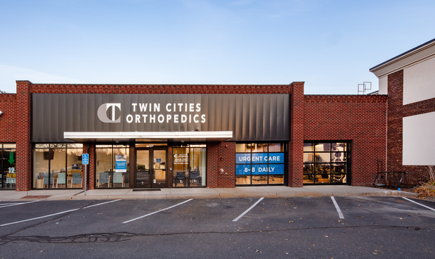 Images Twin Cities Orthopedics with Urgent Care Excelsior
