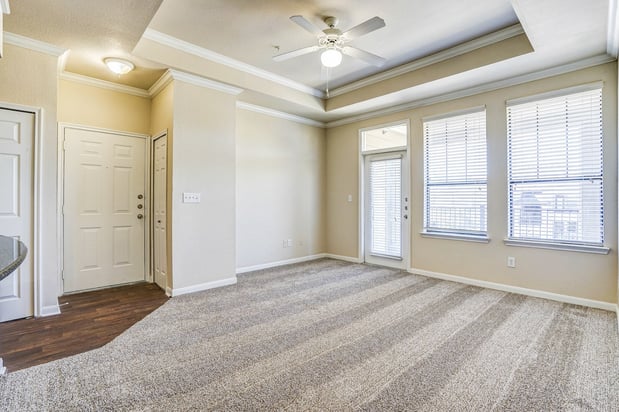 Images Cypress Lake at Stonebriar Apartments