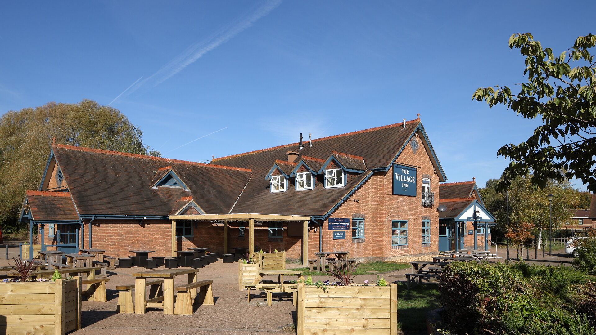Images The Village Inn