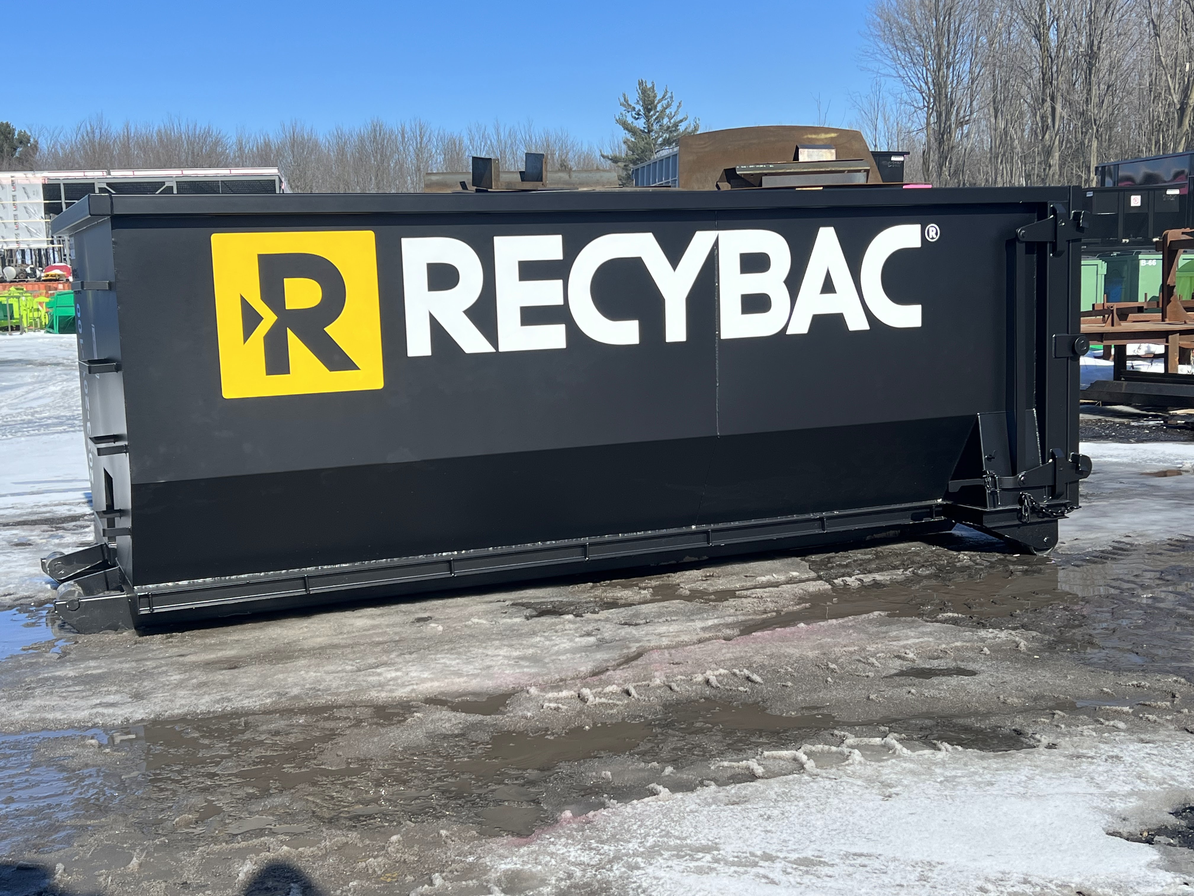 Images Location de conteneur RECYBAC Longueuil