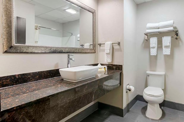 Images Best Western Savannah Airport Inn & Suites