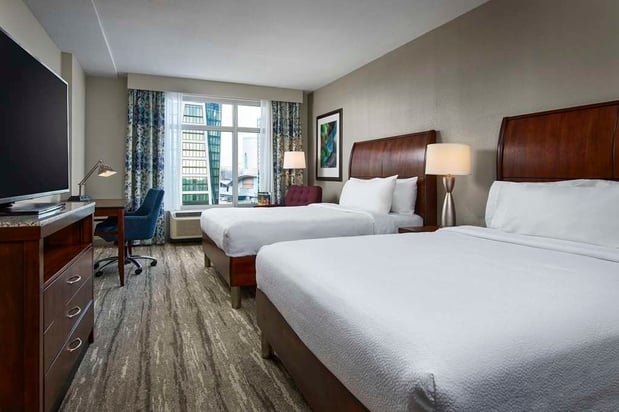 Images Hilton Garden Inn Nashville Downtown/Convention Center