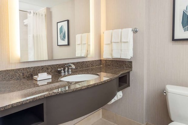 Images Hilton Garden Inn Bethesda Downtown
