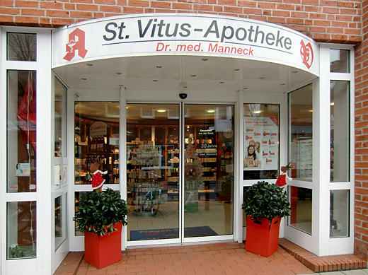 Aussenansicht der St. Vitus-Apotheke