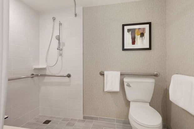 Images Embassy Suites by Hilton Irvine Orange County Airport