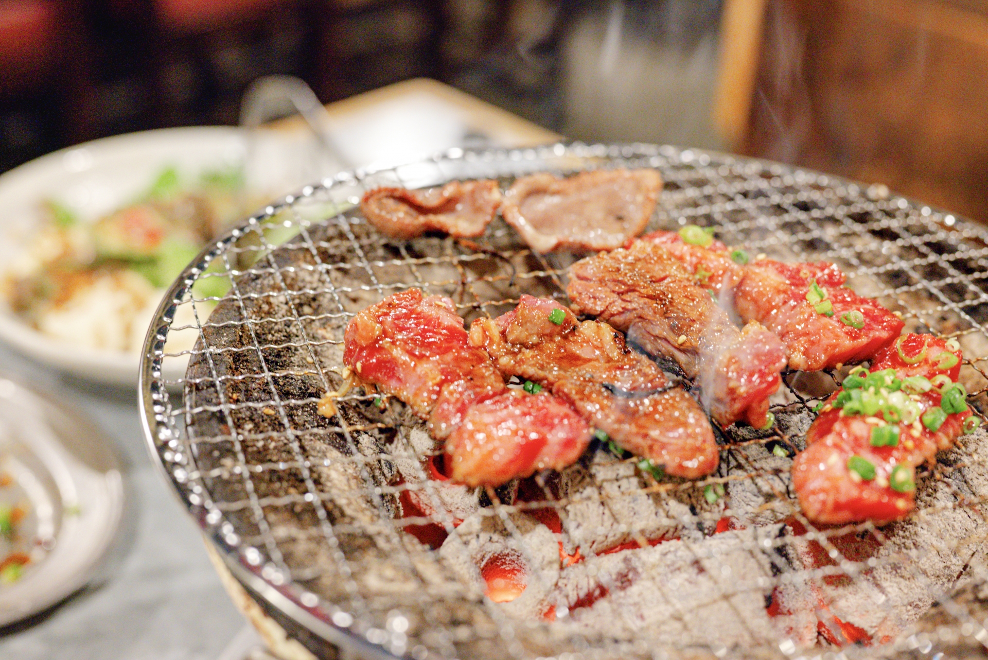 Images 炭火焼肉じゃけぇ 阪急伊丹店