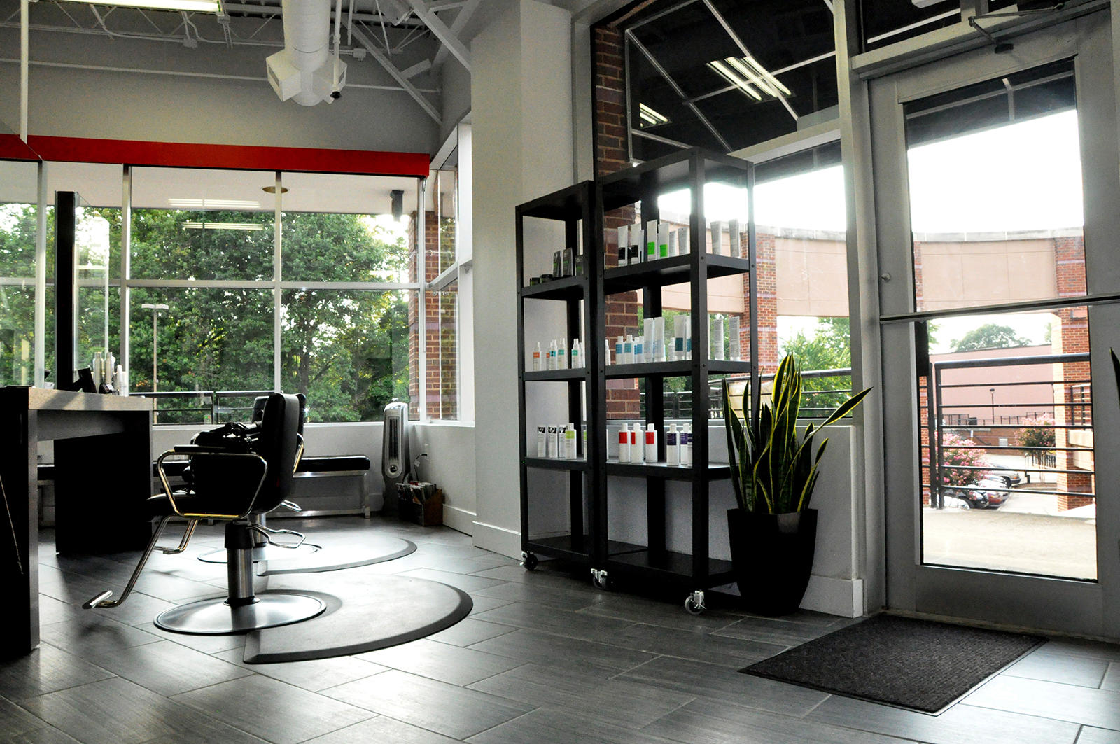 Axiom Cutler Salon Photo