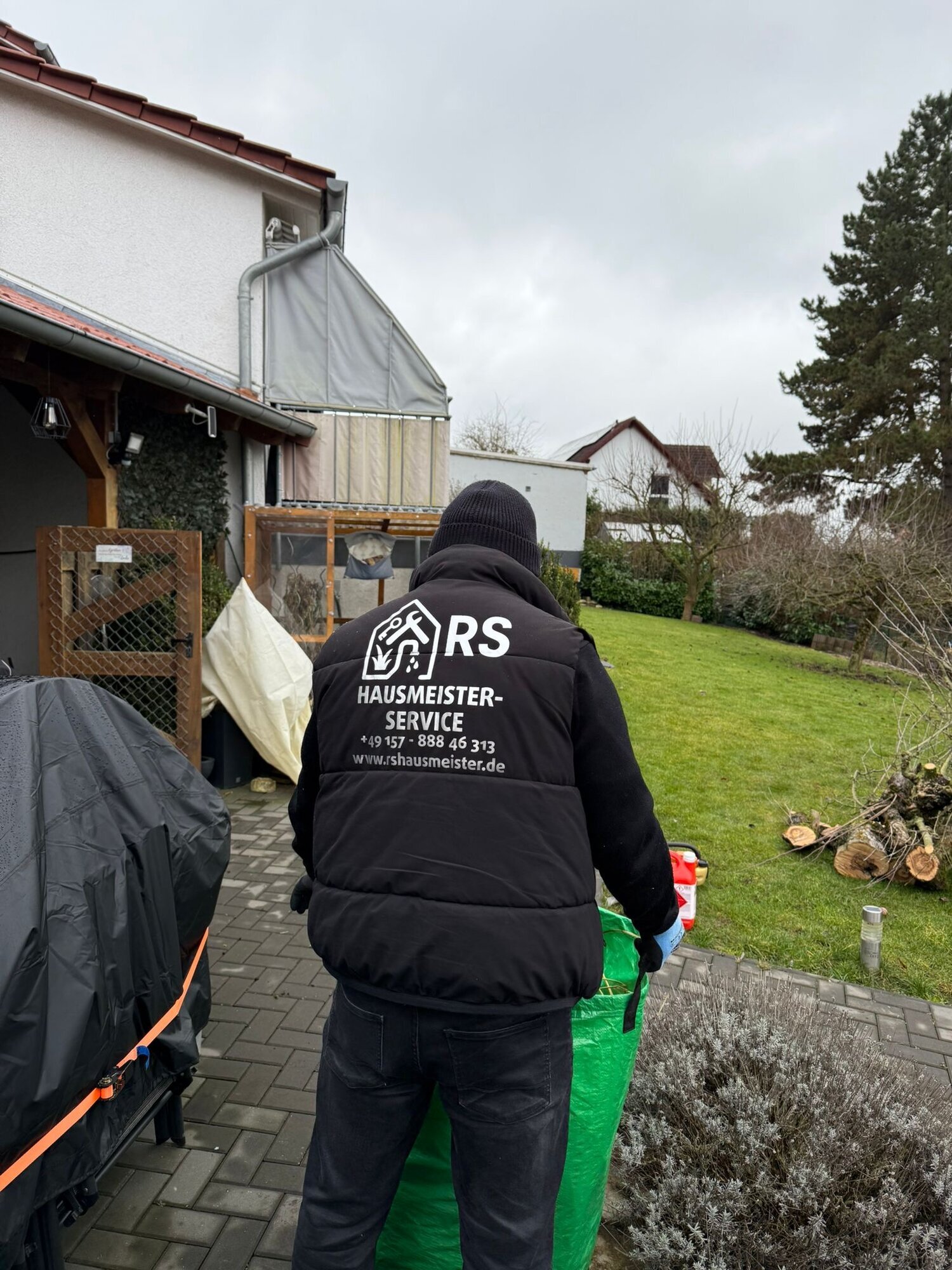 rs hausmeisterservice, Am Försterbrunnen 4 in Hann. Münden