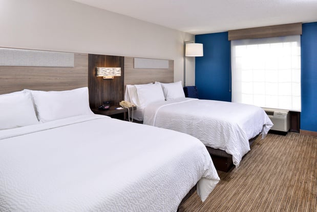 Images Holiday Inn Express Winston-Salem Medical Ctr Area by IHG