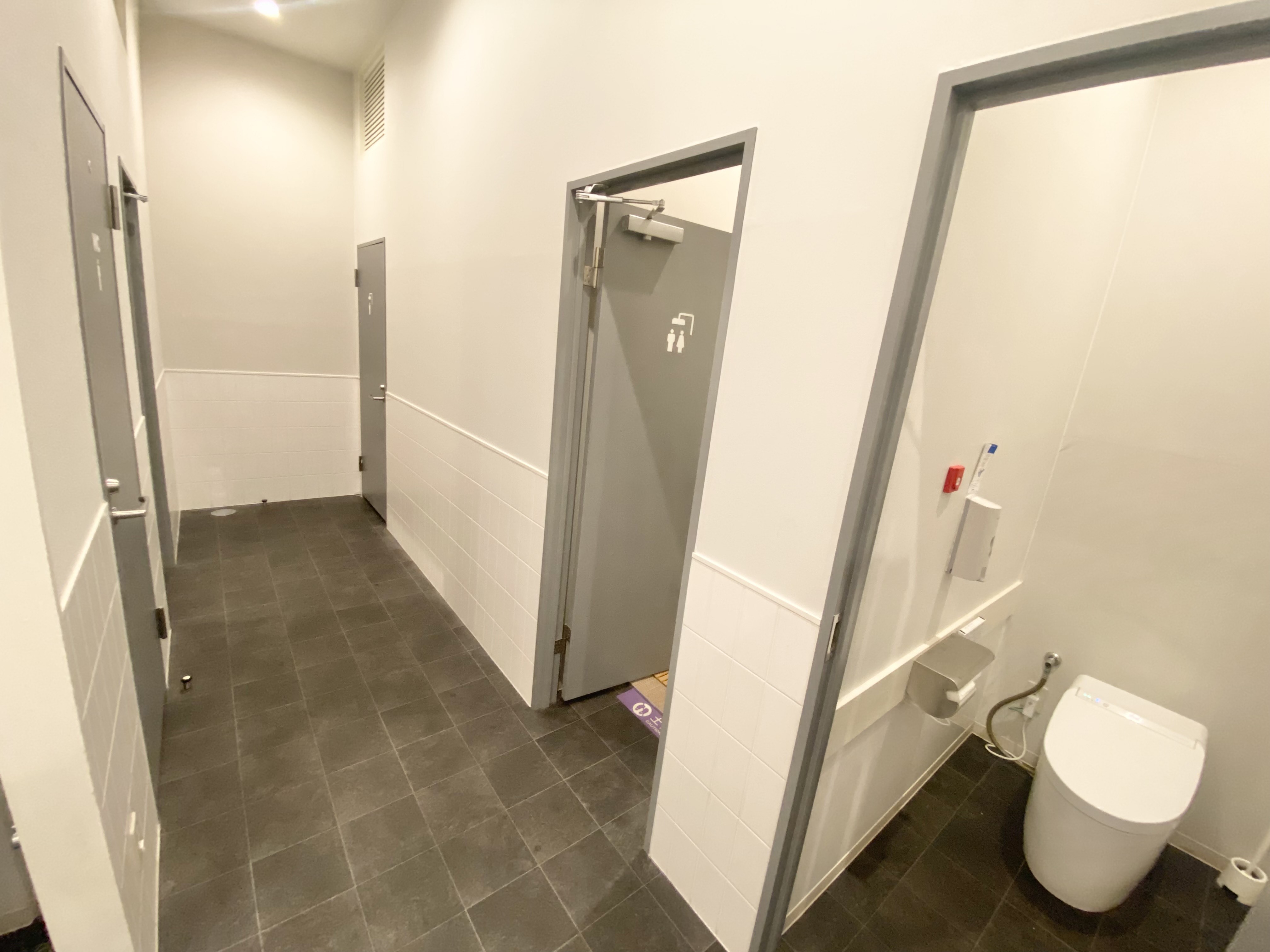 Images エニタイムフィットネス イオンタウン四日市泊店