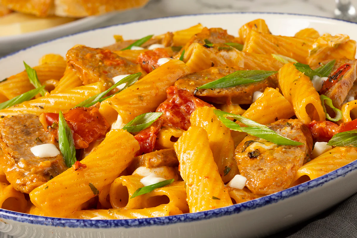 Sausage Rigatoni Arrabbiata - PASTA TRADIZIONALE