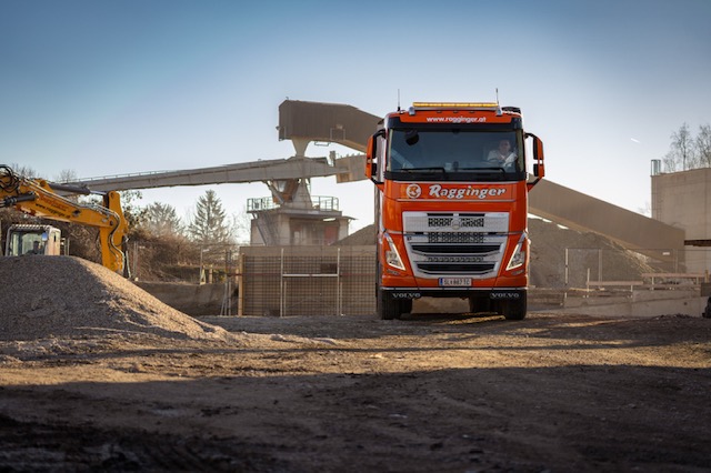 Bild 4 von Ragginger Rammtechnik Transport- u ErdbewegungsgesmbH