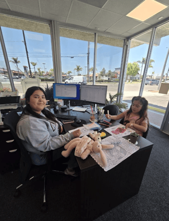 Images Reina Mendoza - State Farm Insurance Agent