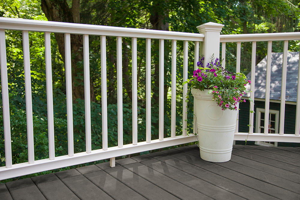 Deck Railing