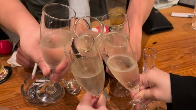 Images Mic & Darts bar Meow