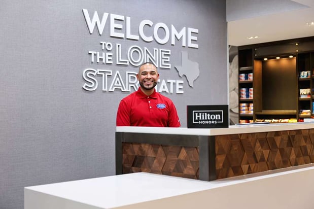 Images Hampton Inn & Suites Houston East Beltway 8