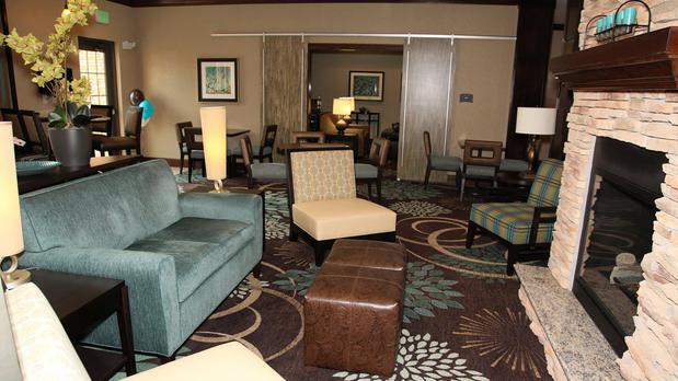 Images Staybridge Suites Lincoln Northeast by IHG