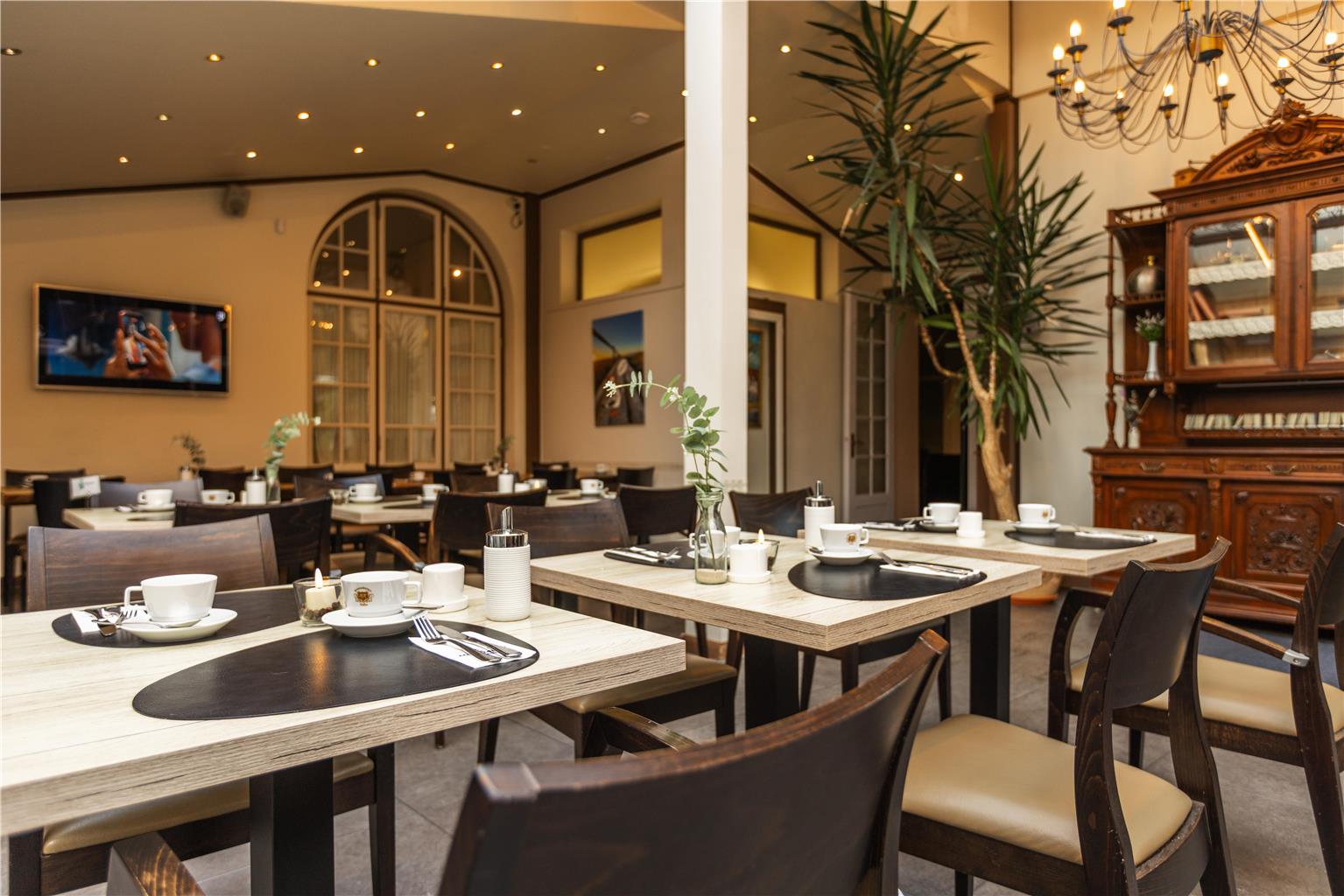 Bild 90 Best Western Plus Theodor Storm Hotel in Husum