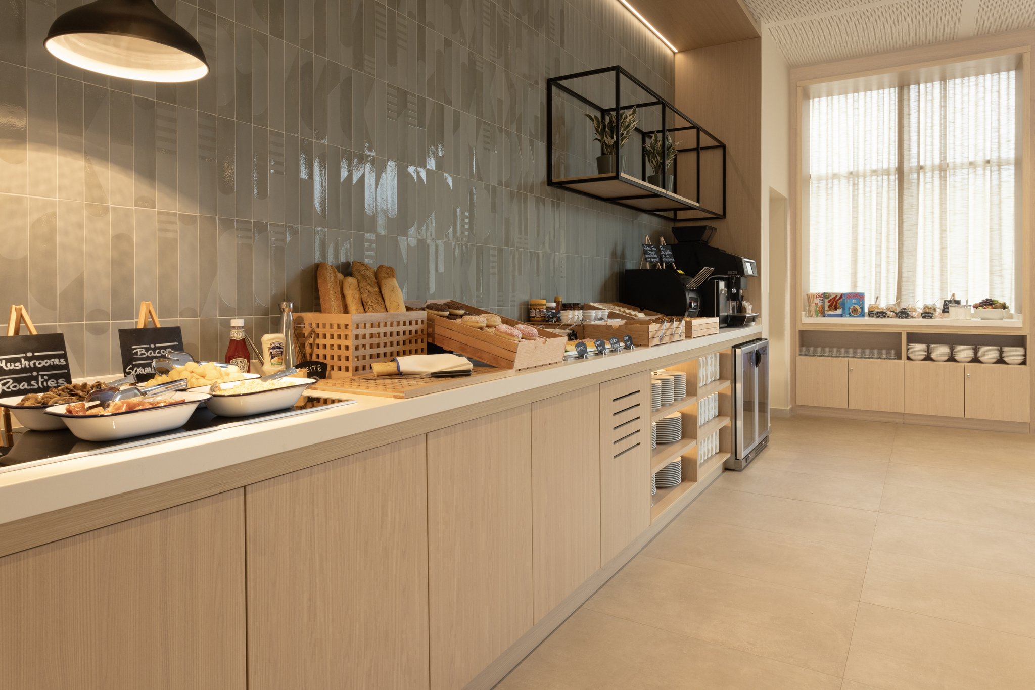 Images Staybridge Suites Malaga by IHG