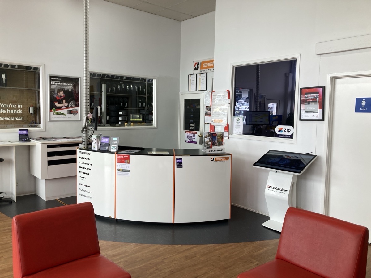 Images Bridgestone Select Tyre & Auto Belconnen