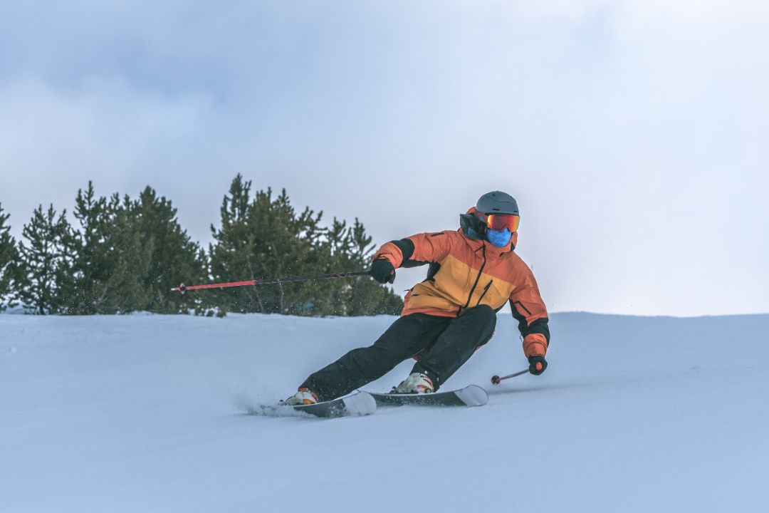 young-man-skiing-pyrenees-grandvalira-ski-resort.jpg