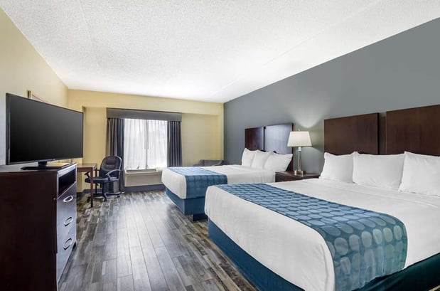 Images Best Western Plus Waynesboro Inn & Suites Conference Center