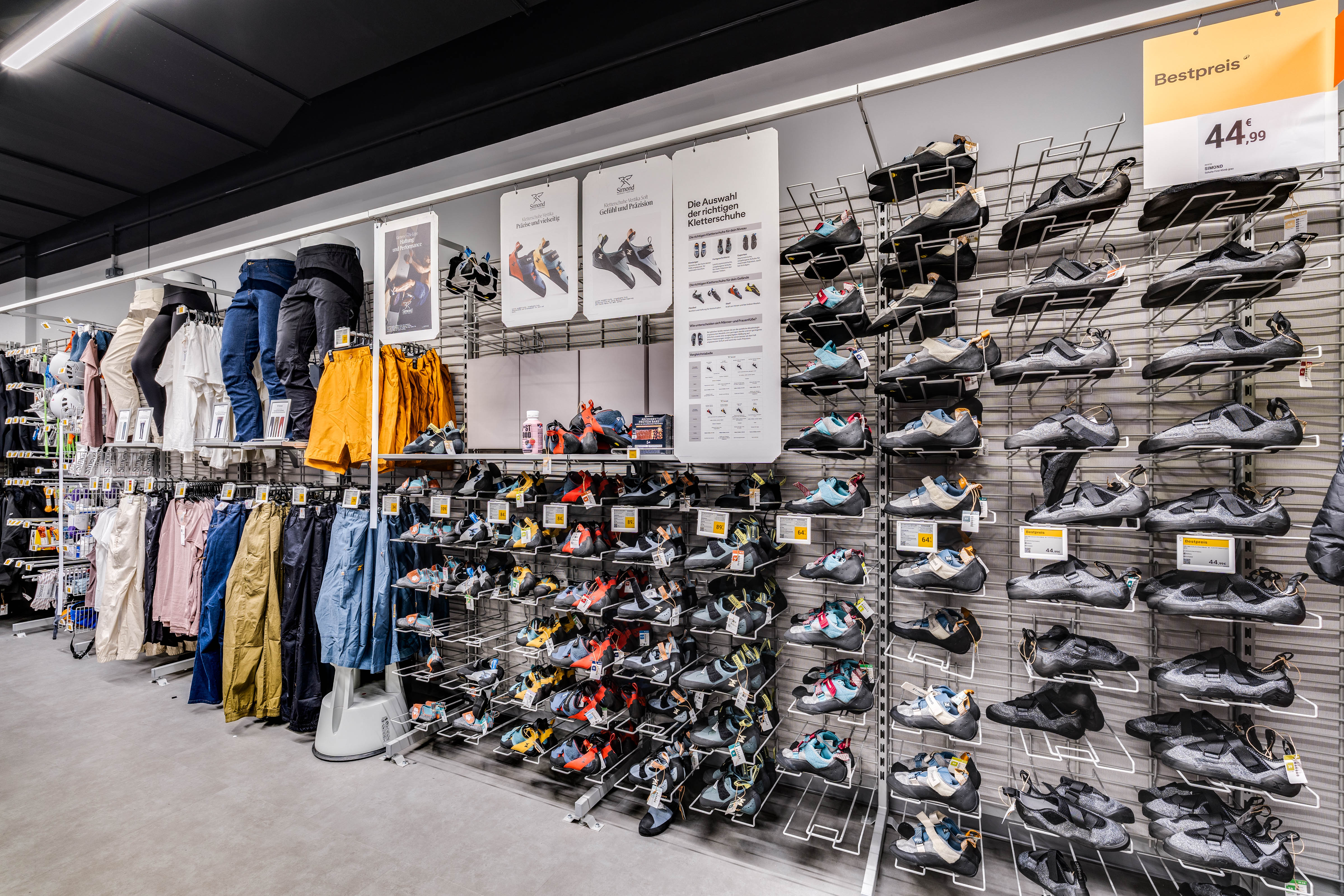 DECATHLON München Brunnthal, Zusestraße 5 in Brunnthal