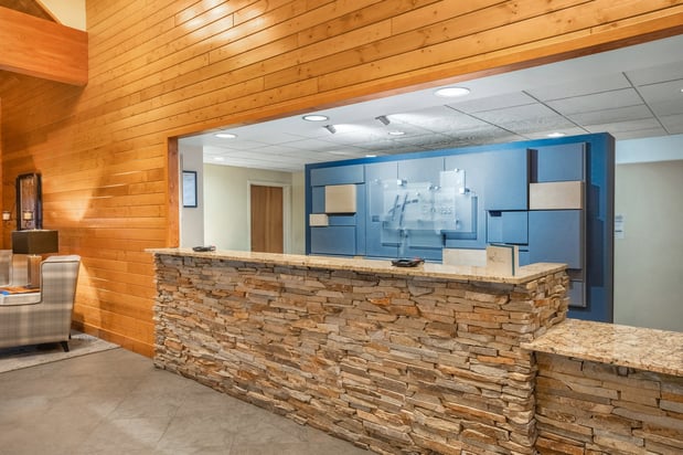 Images Holiday Inn Express & Suites Hayward by IHG