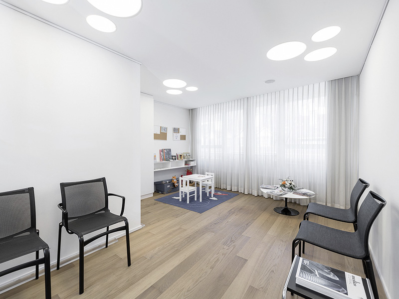 Augenarzt Dr. med. Martin Hablützel, Bälliz 36 in Thun