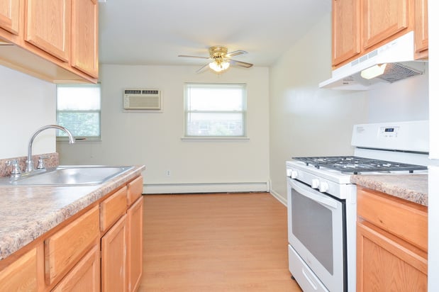Images Newport Village Apartments