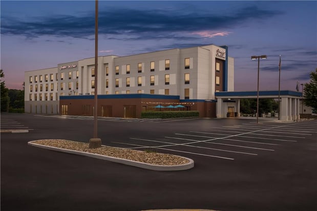 Images Hampton Inn & Suites Grove City