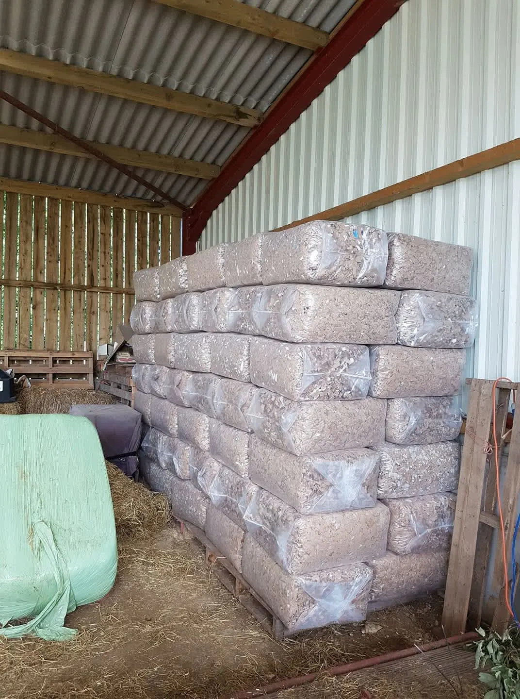 Images Easy Bedding & Feeds Ltd