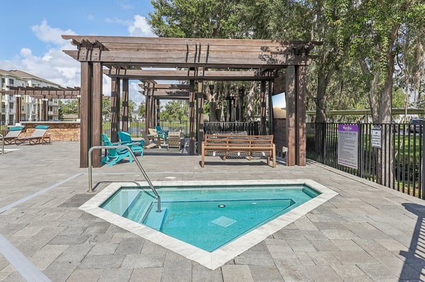 Images The Hamilton at Lakeside