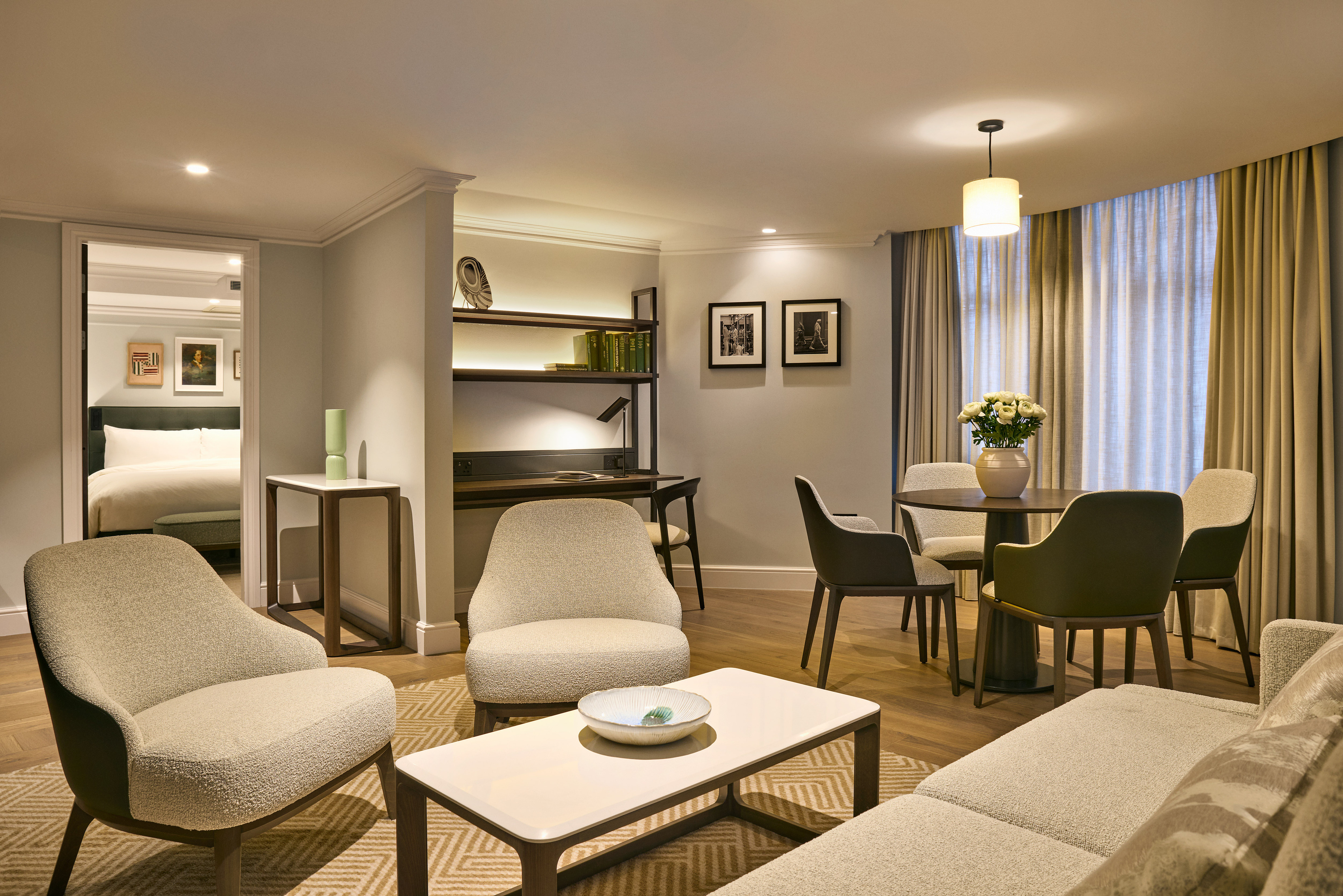 Radisson Blu Hotel, London Bloomsbury - One Bedroom Suite