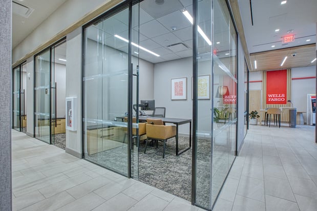 Images Wells Fargo Bank