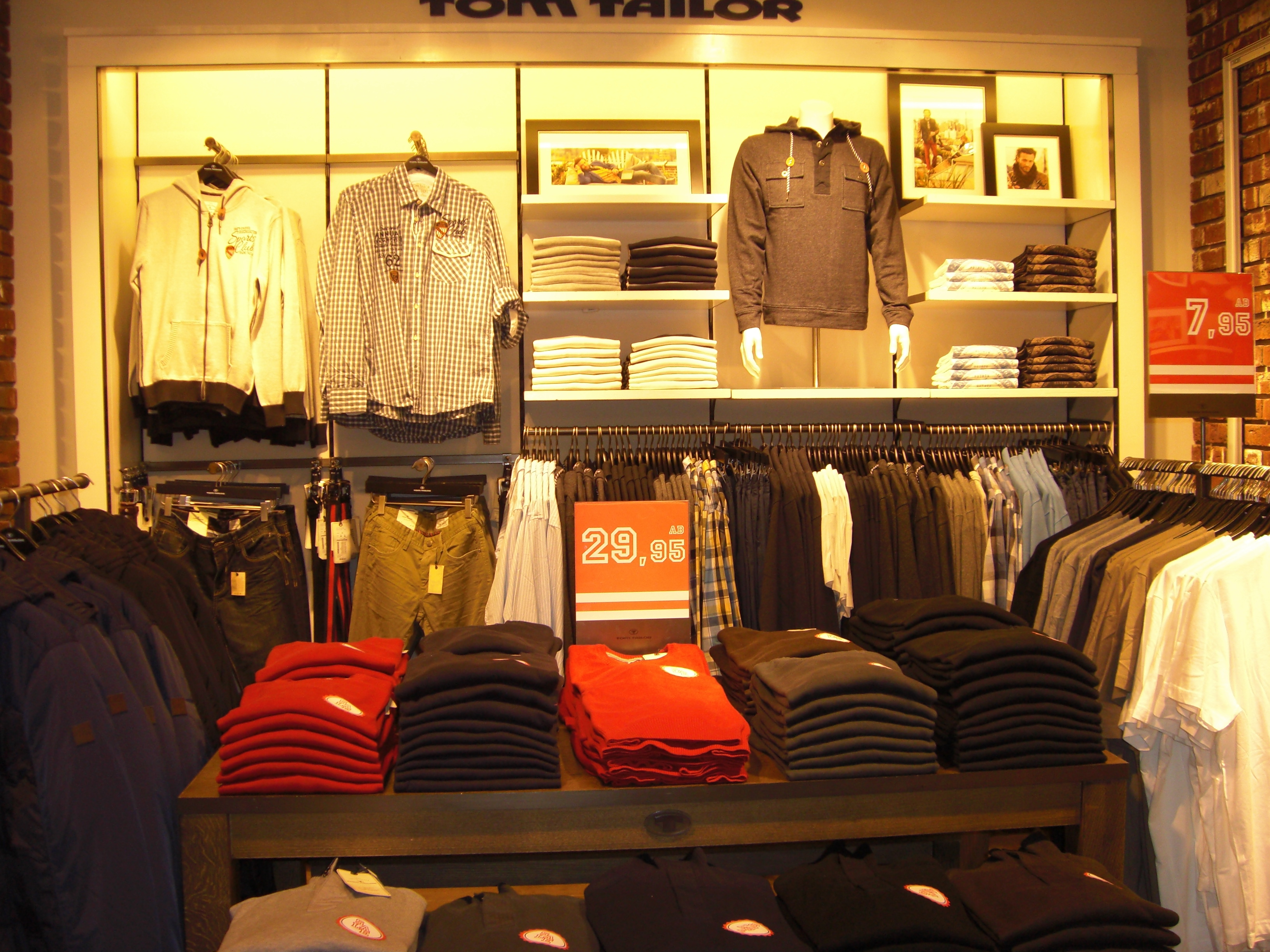 TOM TAILOR Store, Lausitzer Platz 4 in Hoyerswerda