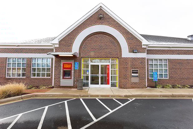 Images Wells Fargo Bank