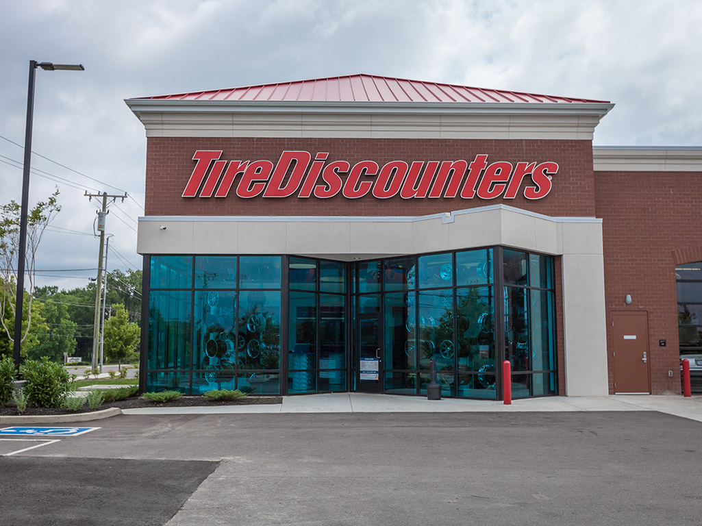 Tire Discounters on 239 E Main St in Hendersonville