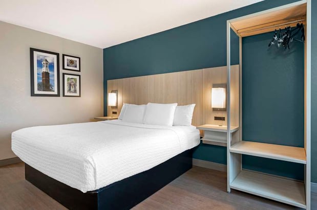 Images Best Western Plus Lafayette Hotel University Area